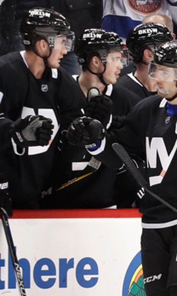 Tavares, Greiss give Weight win in Islanders debut (Jan 19, 2017)